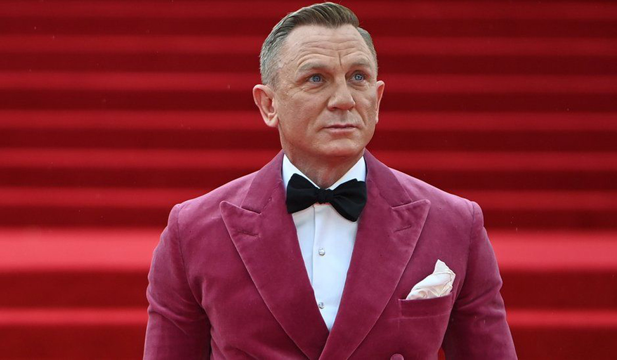 Daniel Craig